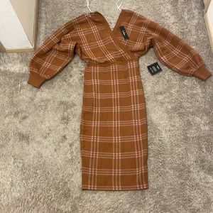 Lulus plaid brown dolman sleeve bodycon midi sweater dress!